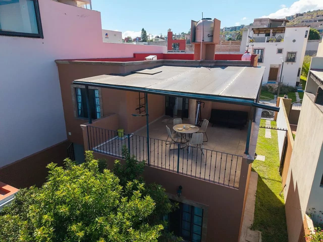 Residencia Palo Azul — photo 6 of 10