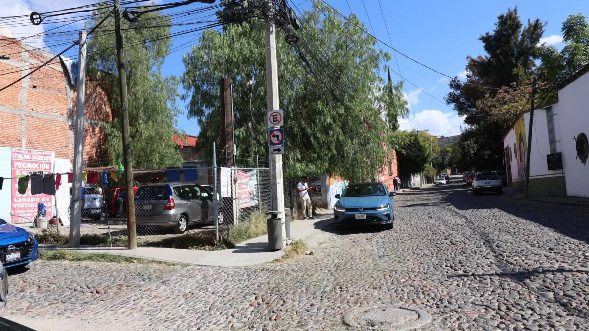 Lote Stirling Dickinson — photo 7 of 10