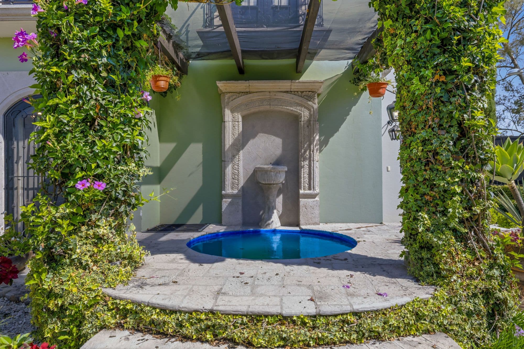 Casa Siqueiros Zirándaro — photo 9 of 10