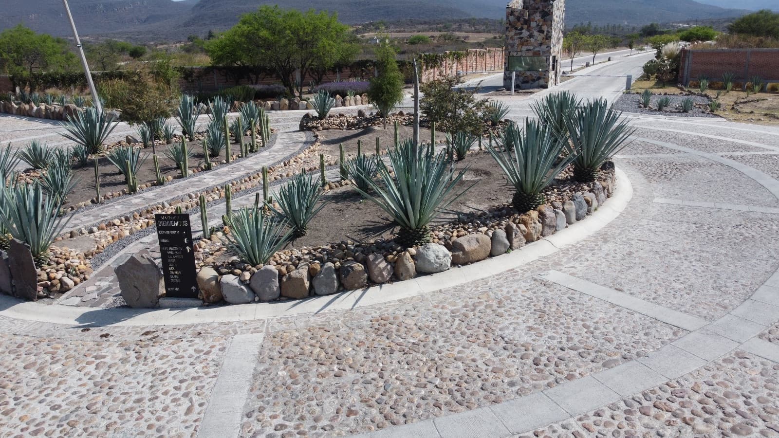 RoburAgrihood, lote 155 — photo 2 of 6