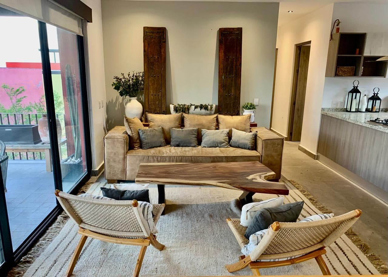 Punta del Cielo Roof Top — photo 2 of 10