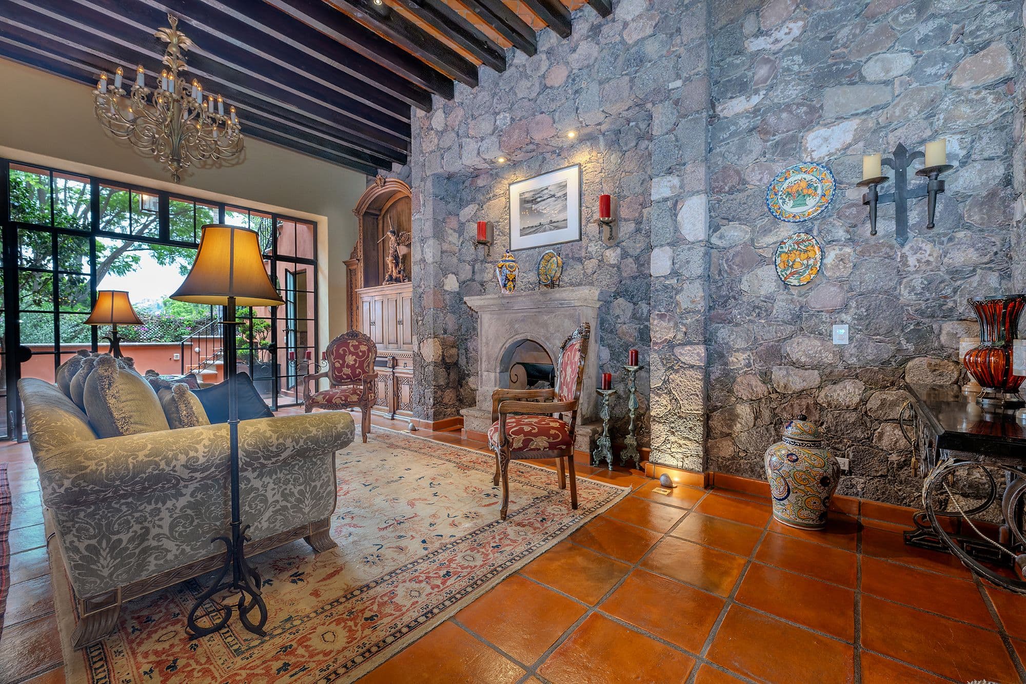 Casa Del Encanto — photo 6 of 10