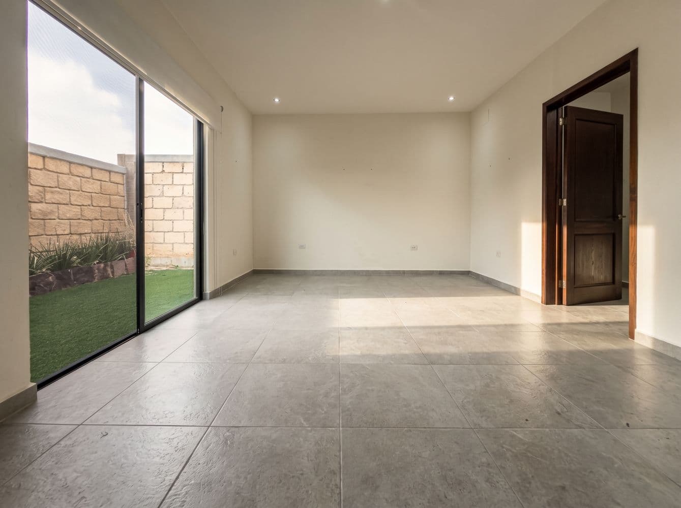 Casa Maple — photo 3 of 10