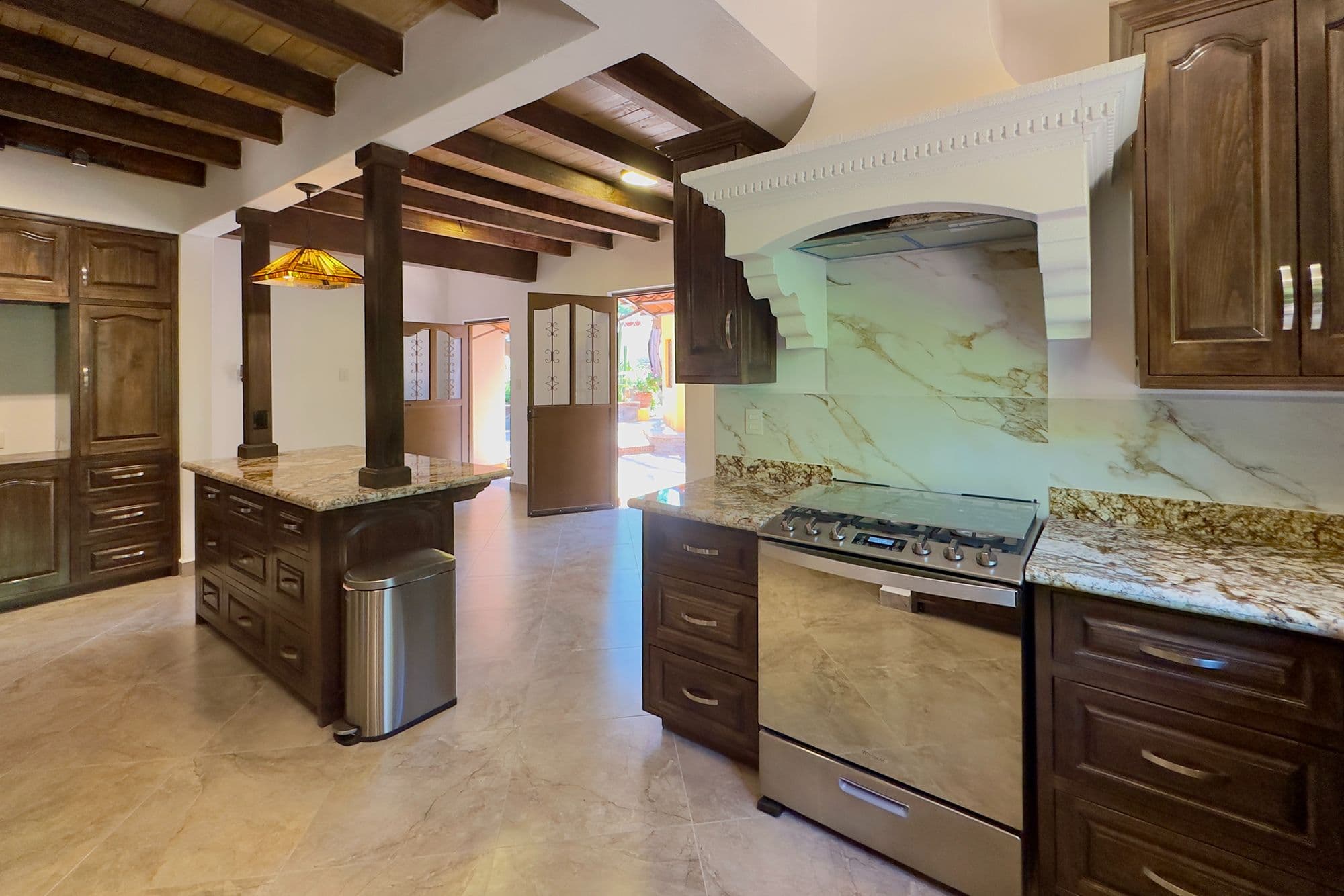 Casa Ciene — photo 8 of 10