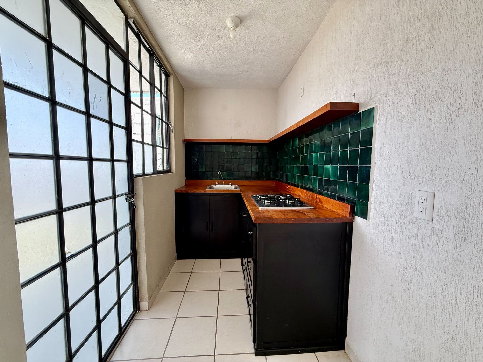 VENTA DEPARTAMENTO 66 PA LA VISTA — photo 3 of 10