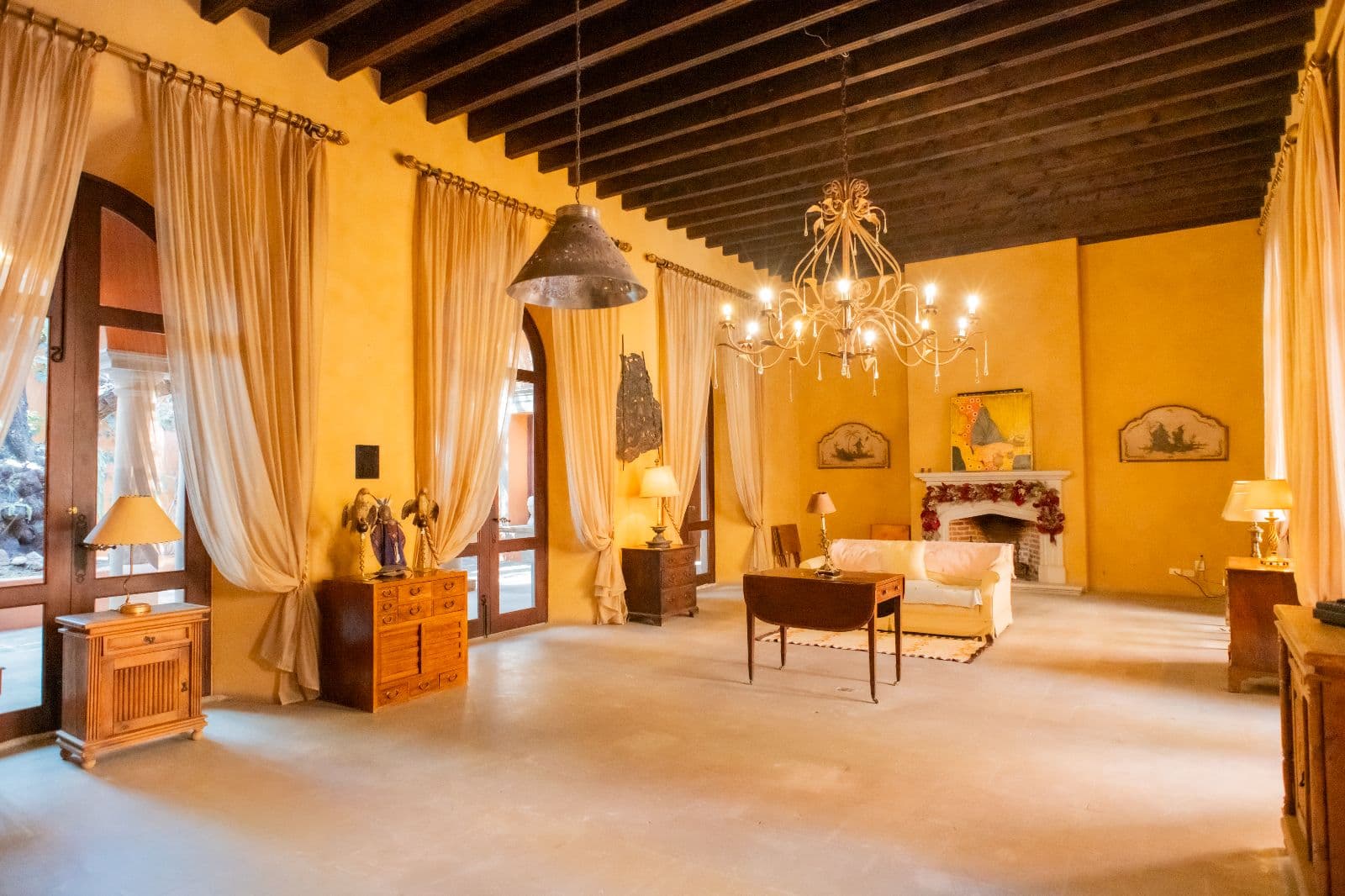 La Casona de los Cinco Patios — photo 1 of 10