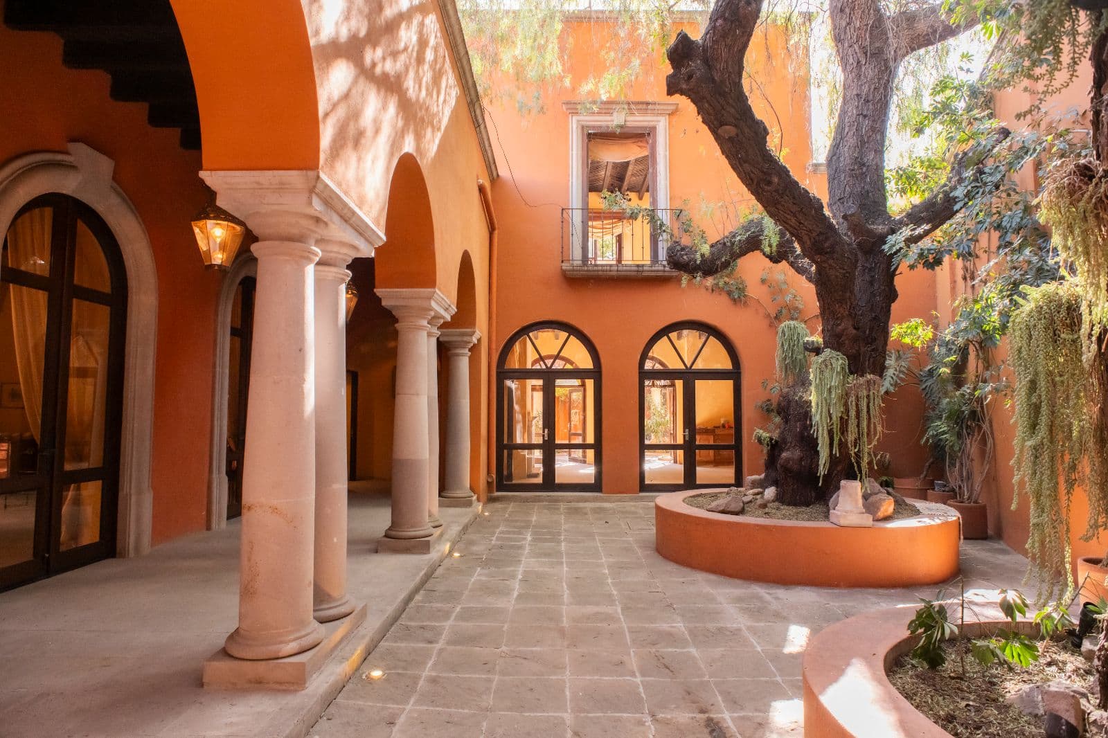 La Casona de los Cinco Patios — photo 3 of 10
