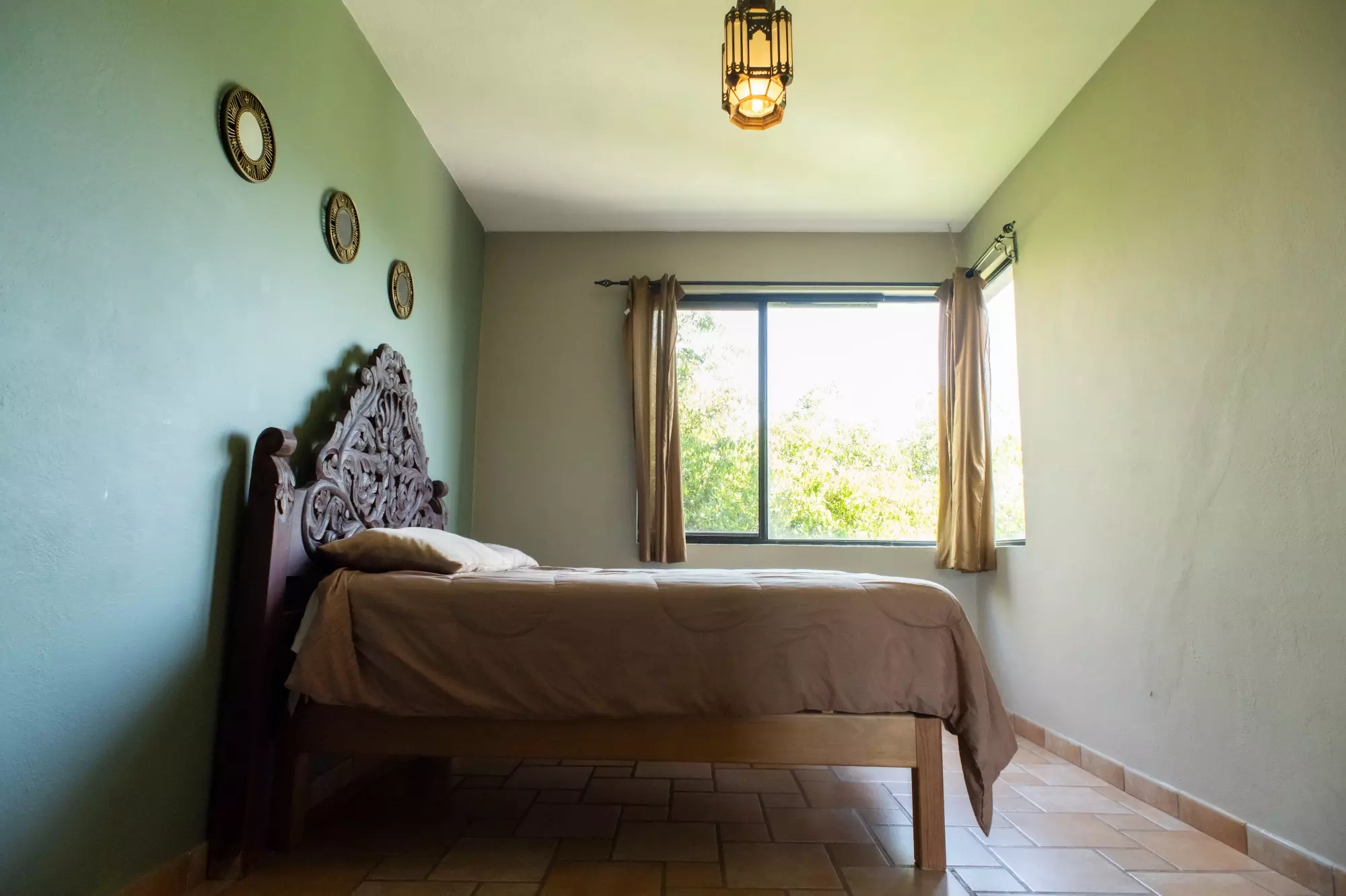 CASA LINDA — photo 8 of 10