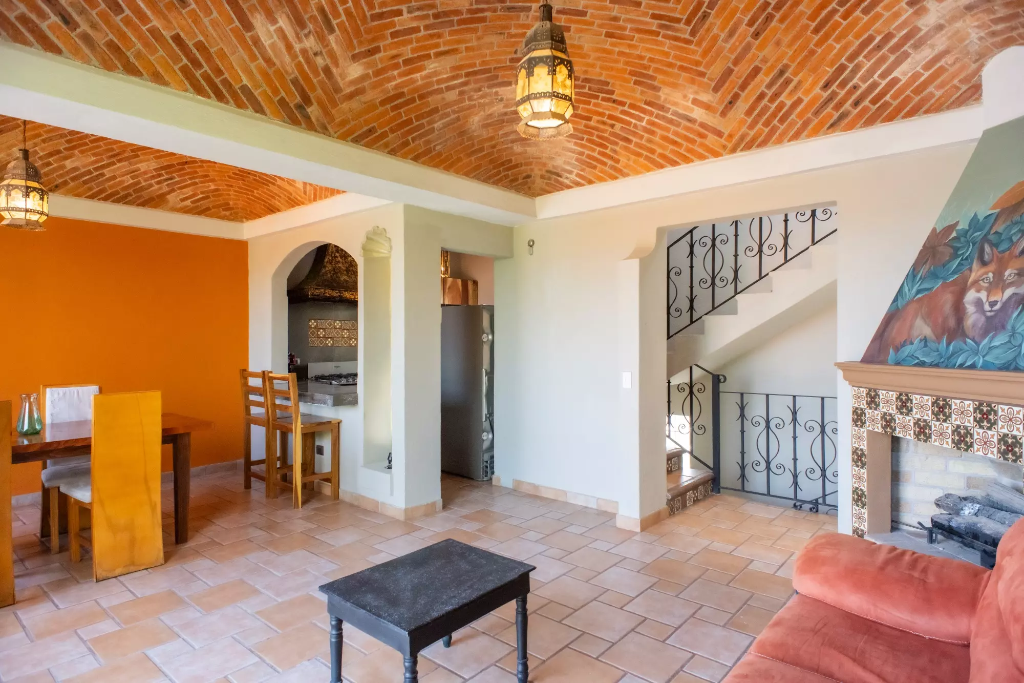 CASA LINDA — photo 2 of 10