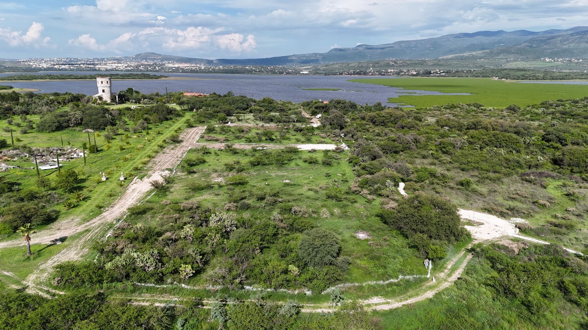 LOTE 3 CAMPESTRE EN VENTA EN LA PRESA ALLENDE — photo 9 of 10