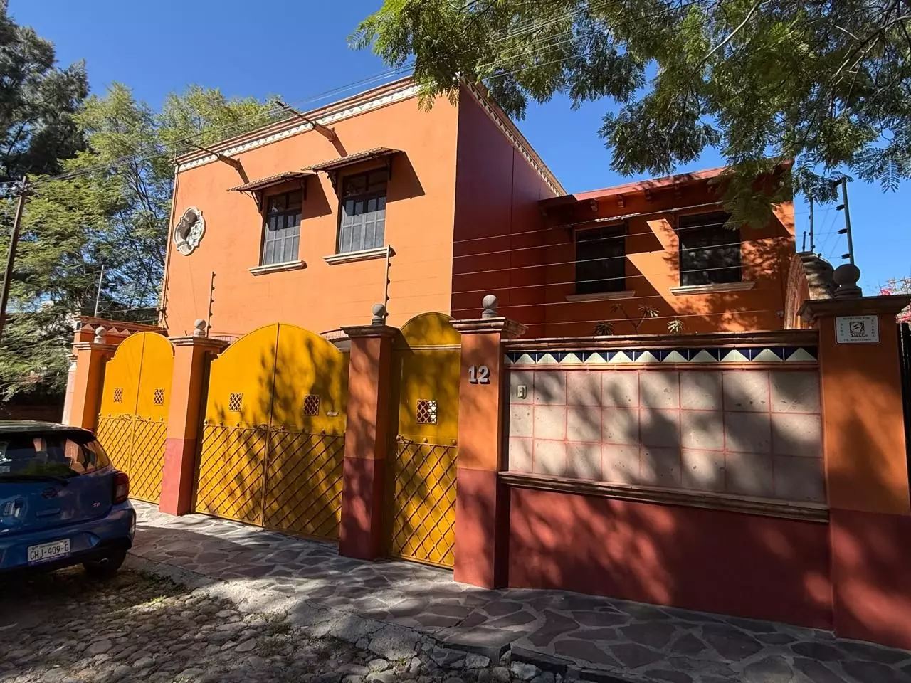 Plateros 12 Villa de los Frailes — photo 1 of 10