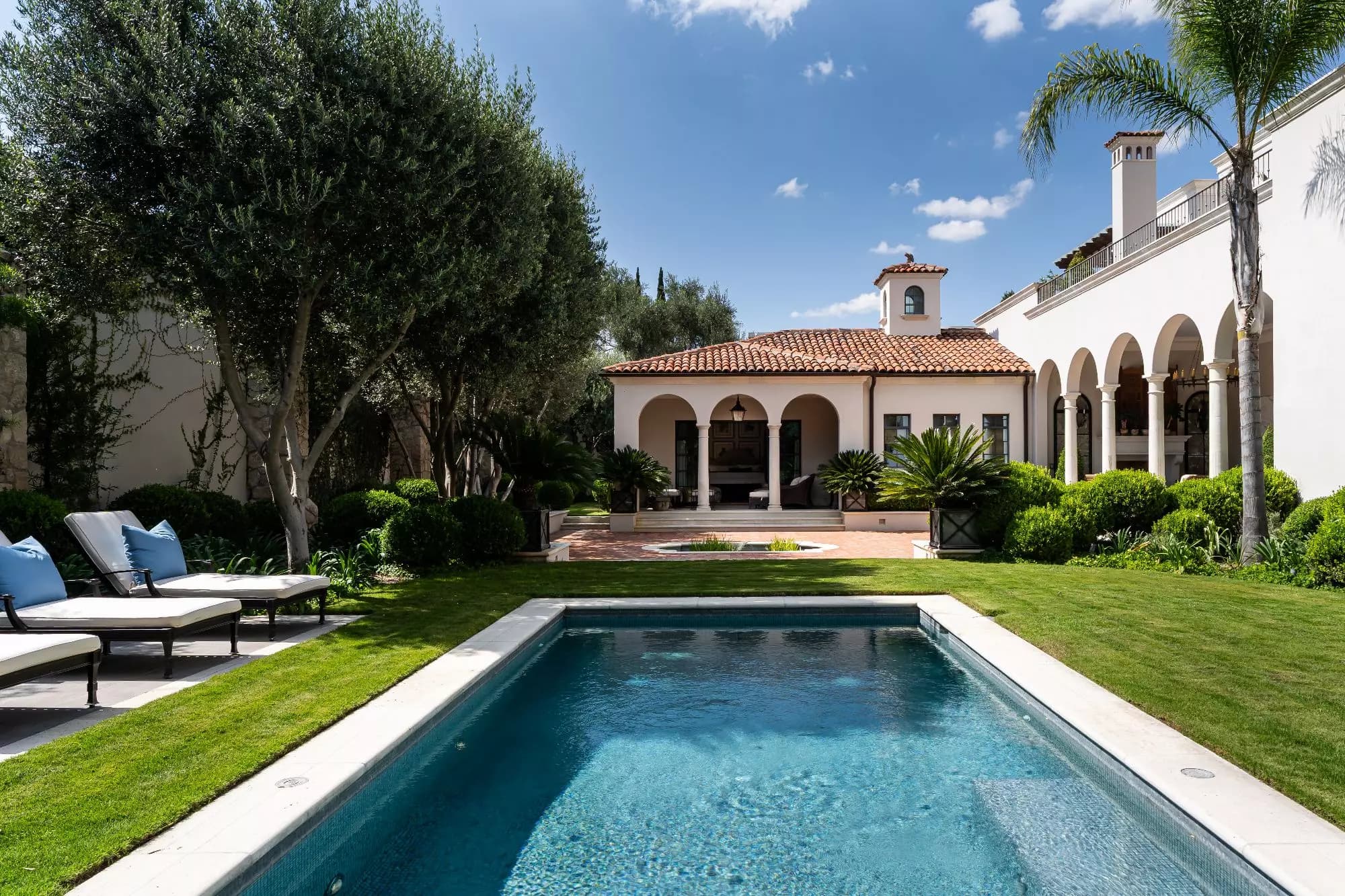 Casa Sienna — photo 9 of 10