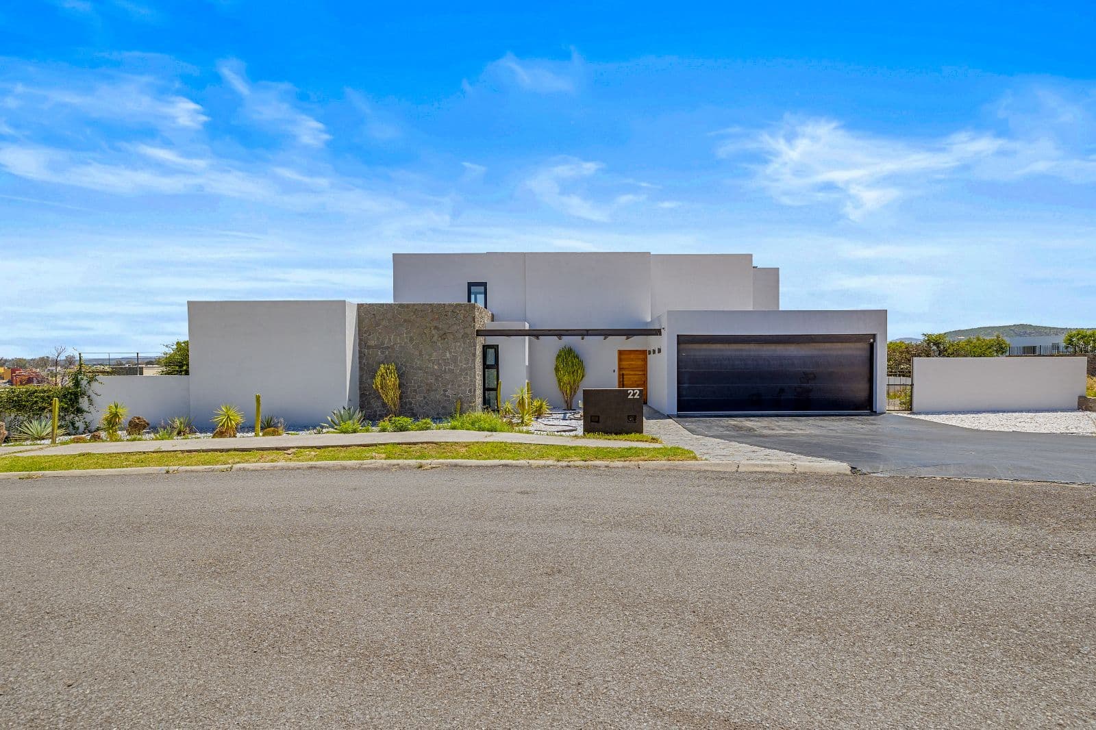 The Dream House — photo 2 of 10