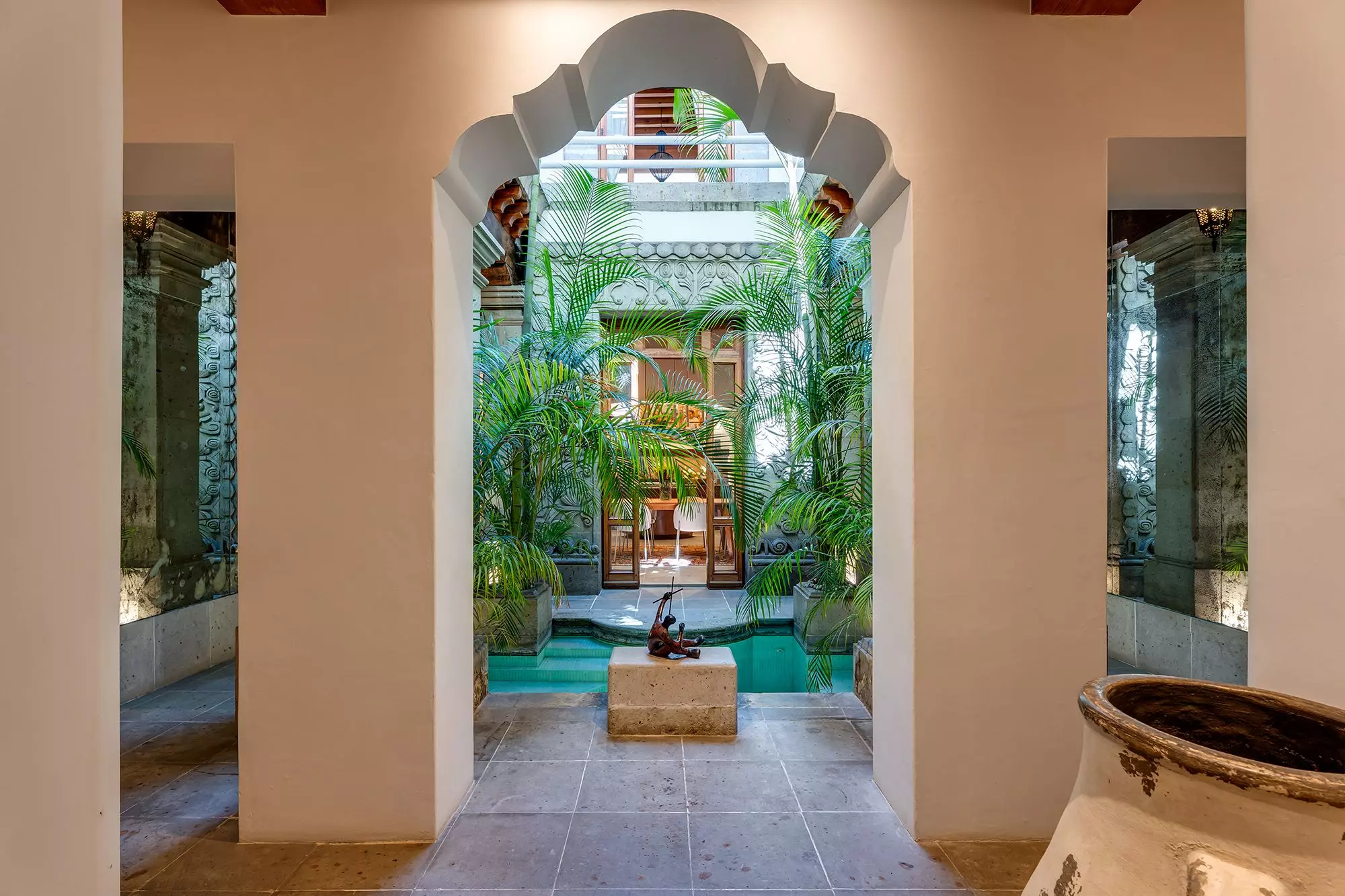 Casa 20 — photo 1 of 10