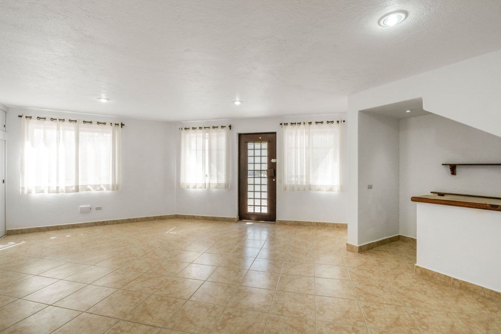 Encanto Planta Baja — photo 5 of 10
