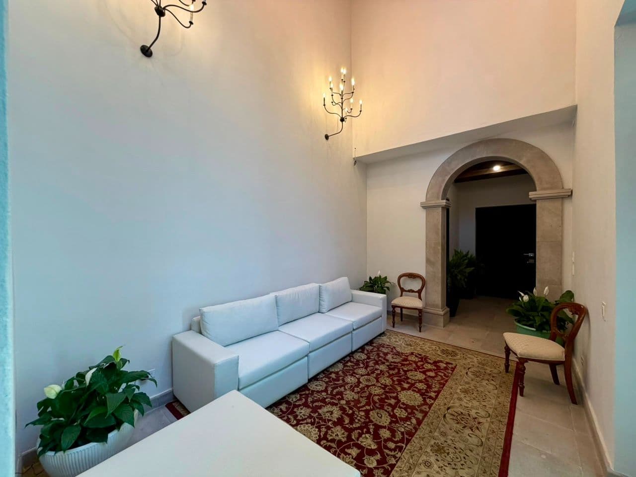 Casa en el Centro de San Miguel — photo 1 of 10