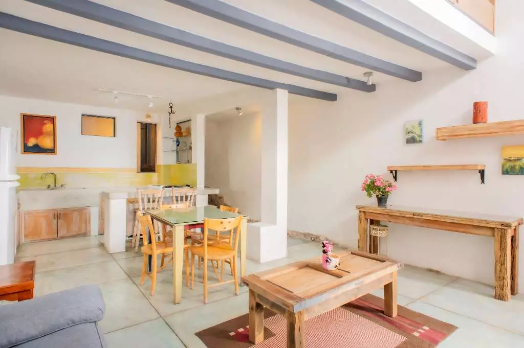 Casa Tenoch Centro — photo 1 of 10