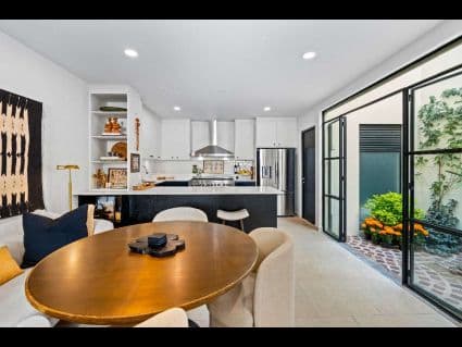 Casa Oliver — photo 7 of 10