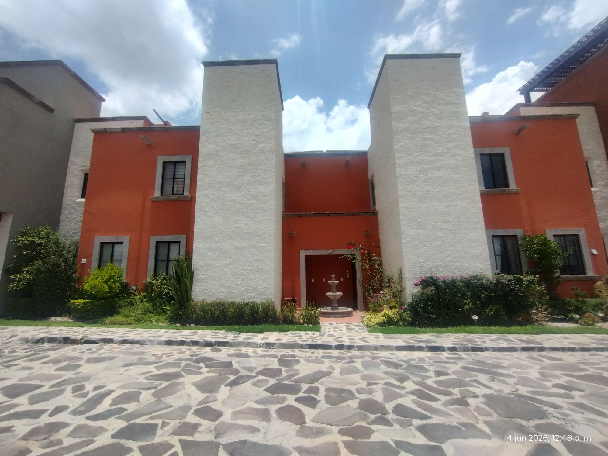 CASA "EL MILAGRO" — photo 2 of 10