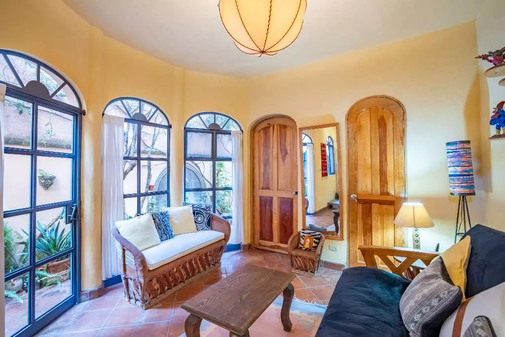 Excellent Investment Opportunity In — photo 3 of 7