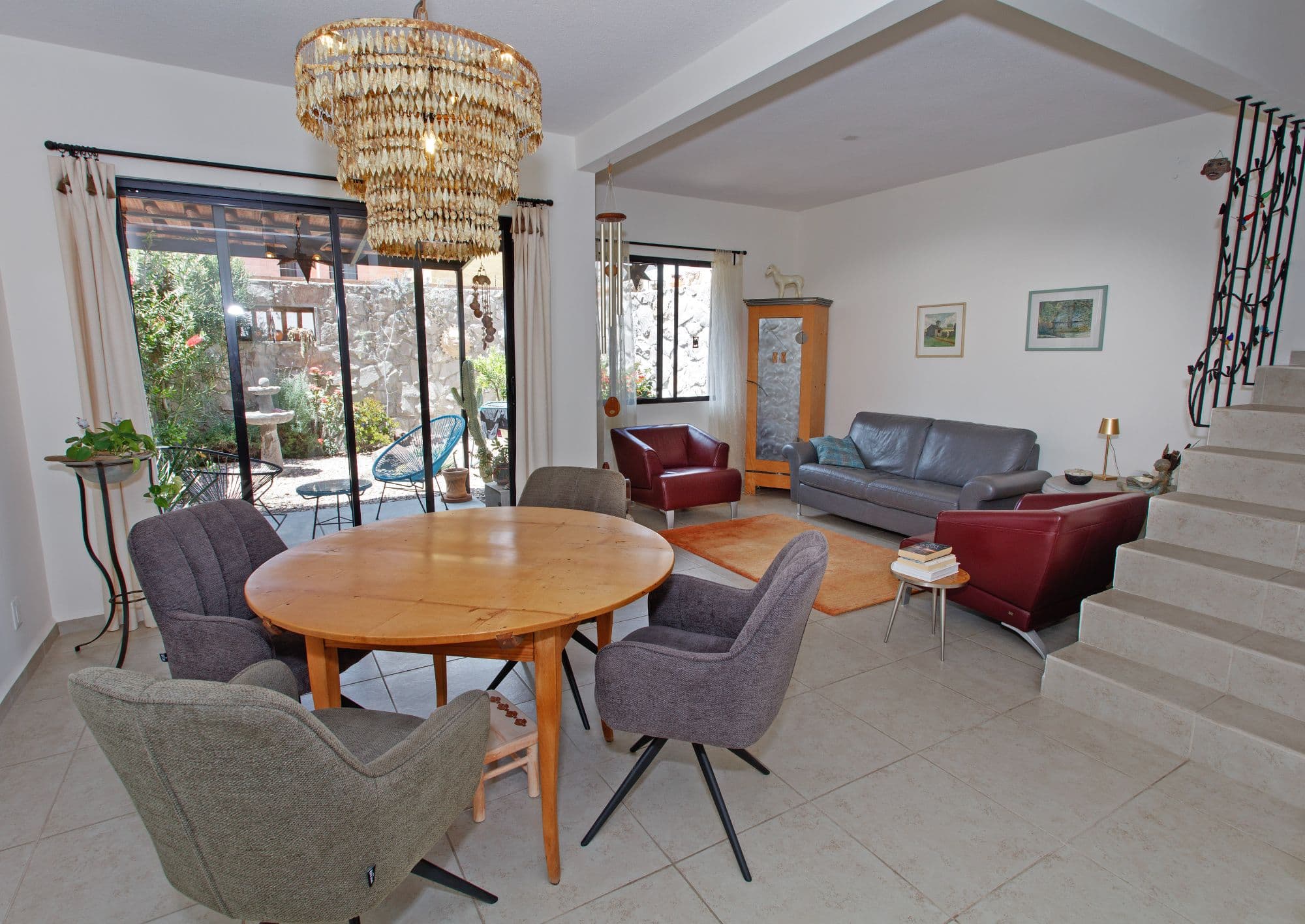CASA SUIZA — photo 3 of 10