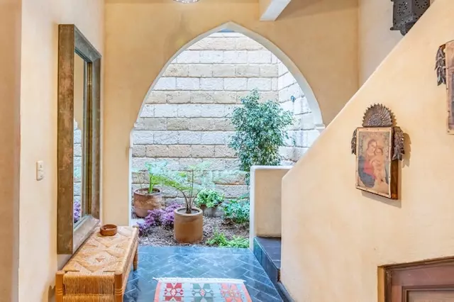 Casa Nueva Azteca — photo 1 of 10