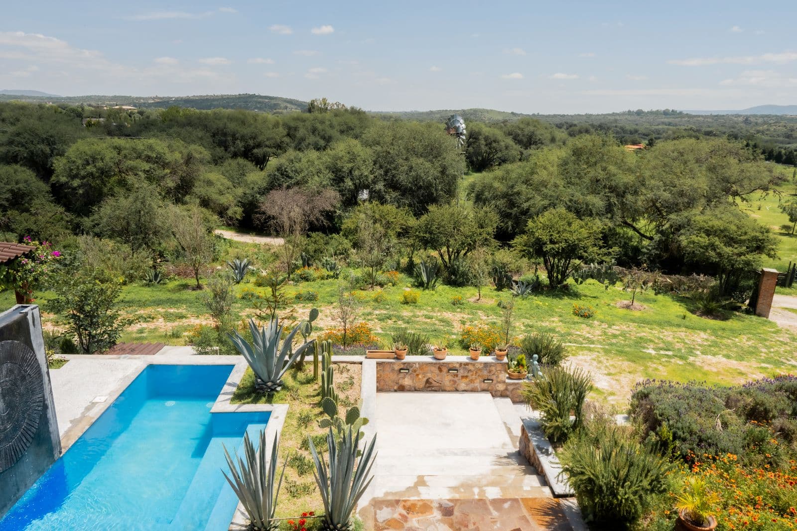 Casa Bohemia — photo 2 of 10
