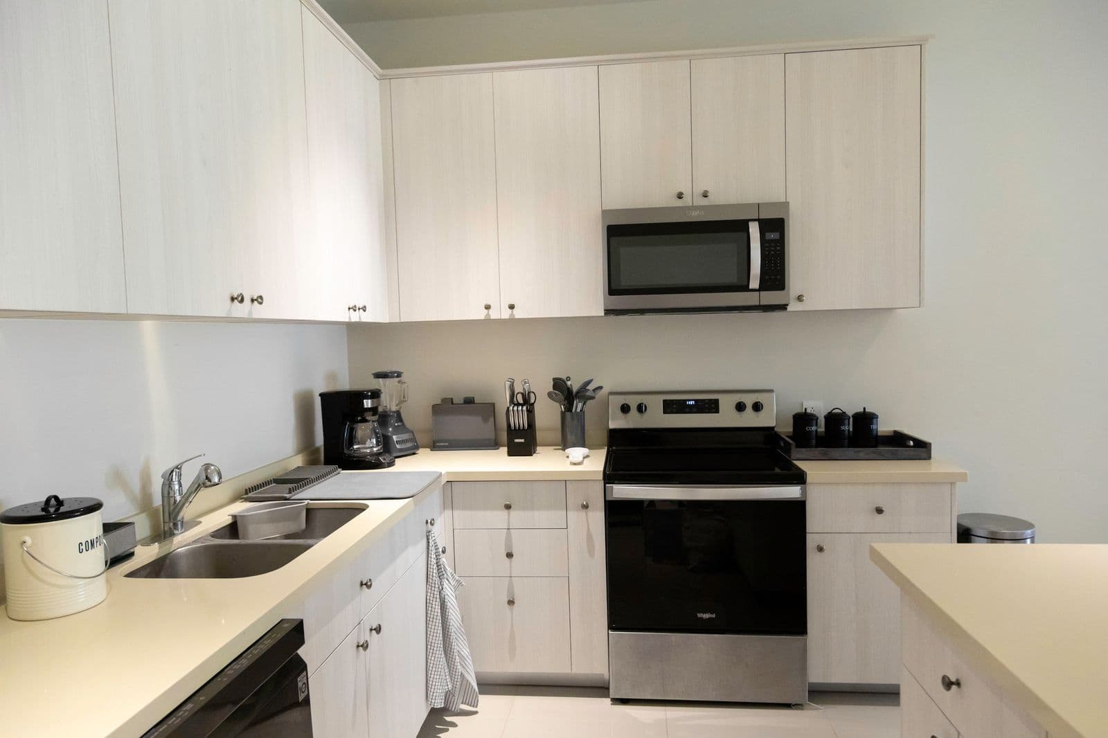 DEPARTAMENTO EN CASCO DE LANDETA PB — photo 4 of 10