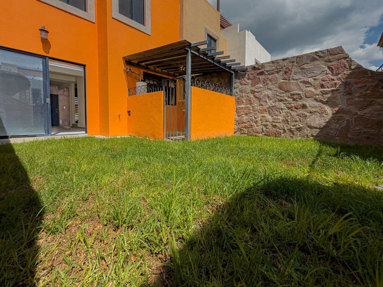 Casa Terracota — photo 9 of 10