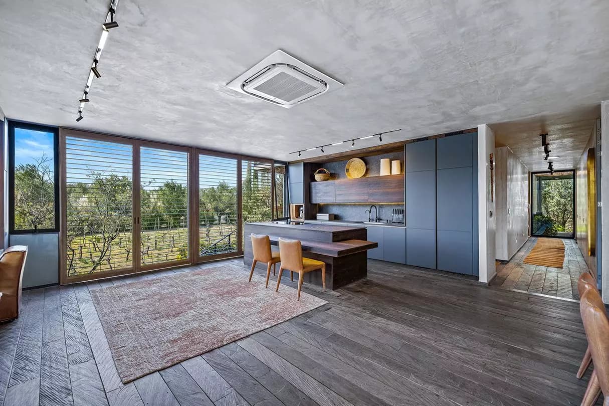 Casa 4 — photo 4 of 10