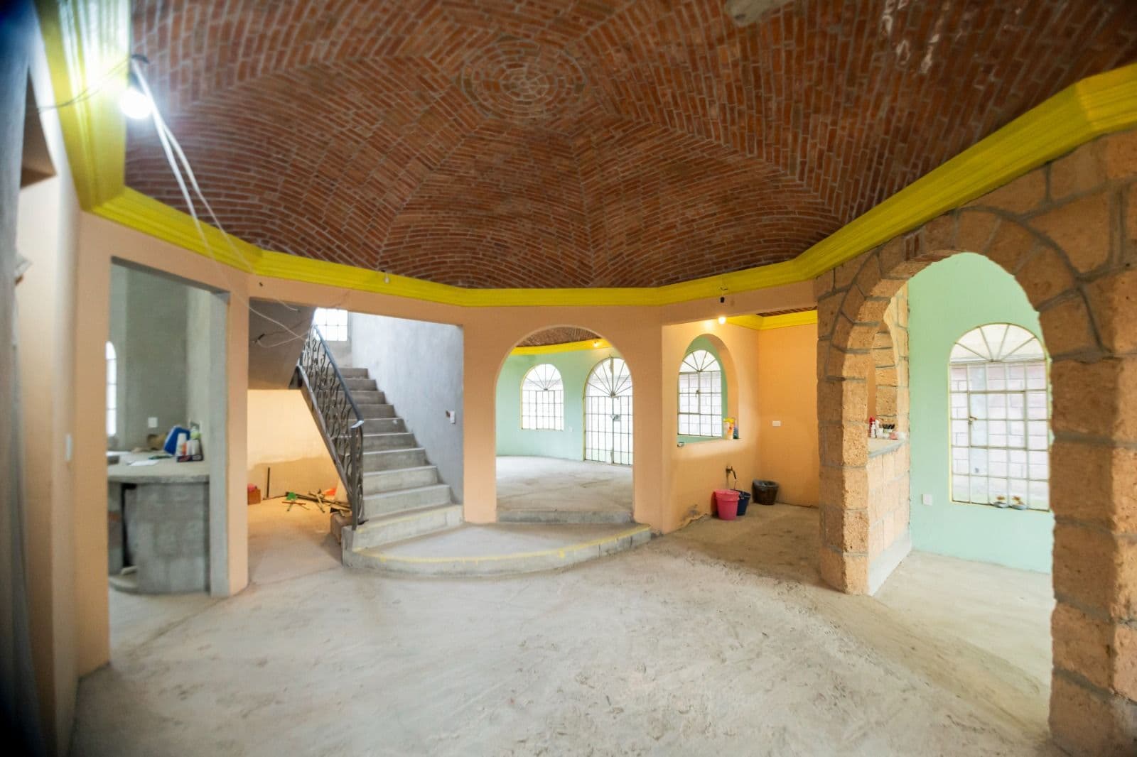 CASA EN VENTA PARA REMODELAR, VILLA DE LOS FRAILES — photo 6 of 10