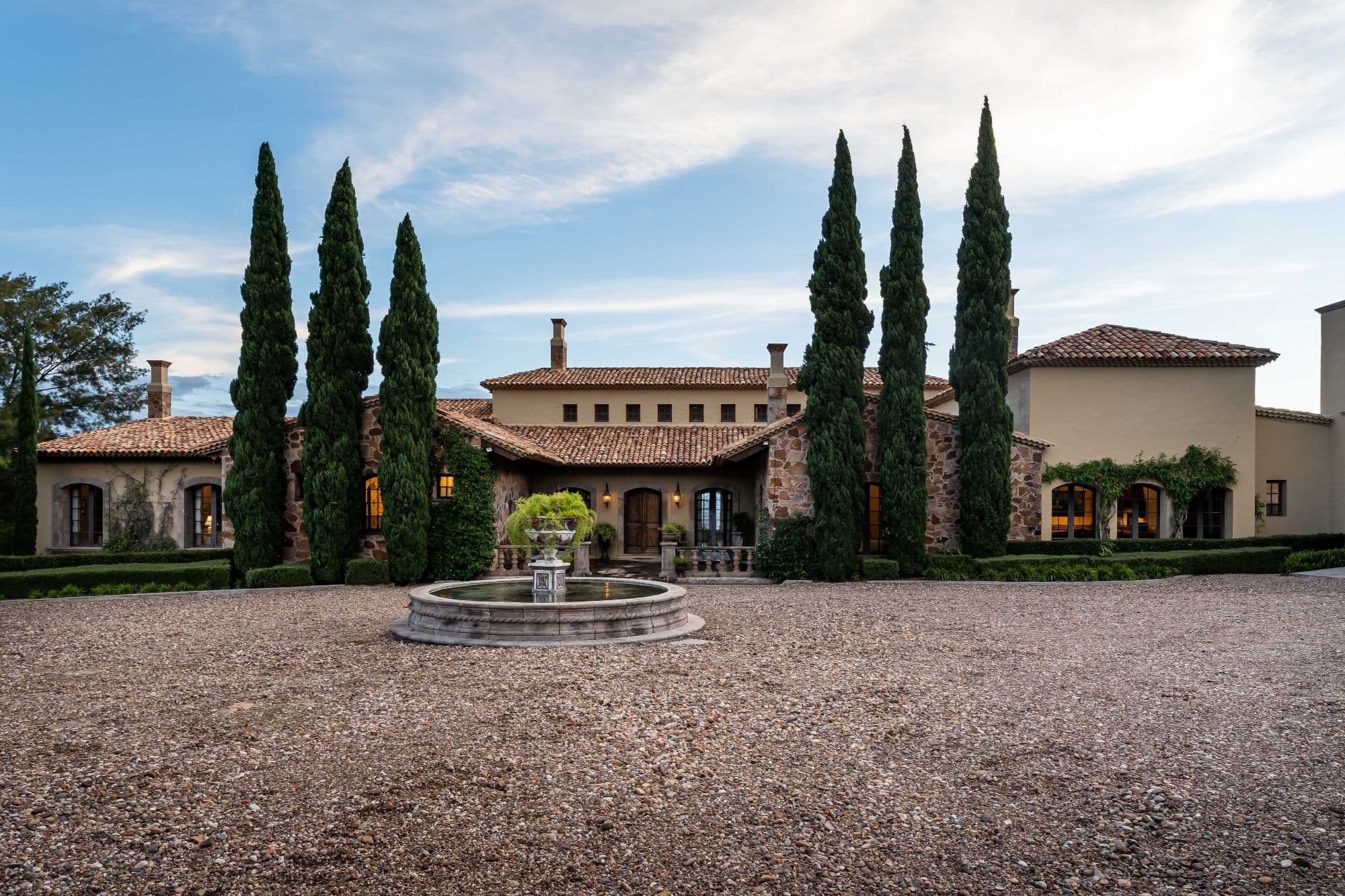 Luxury Mountain Estate — photo 1 of 10