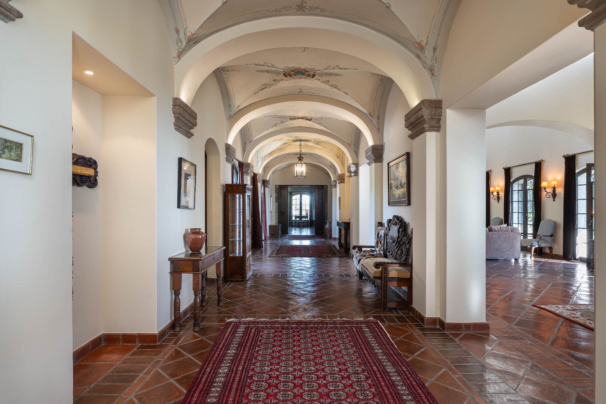 Luxury Mountain Estate — photo 8 of 10