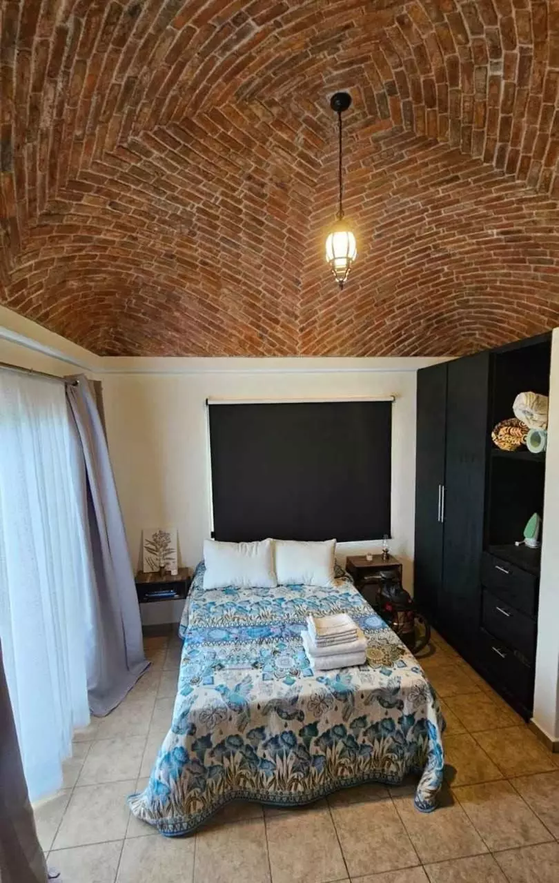 Casa Mendoza — photo 6 of 8