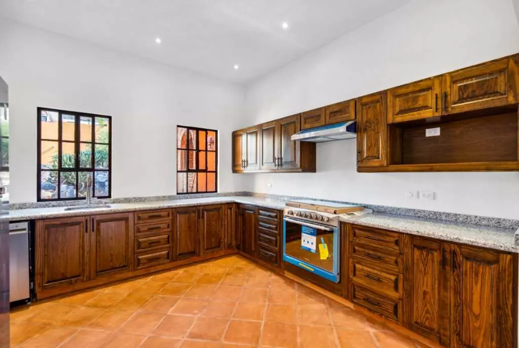 Villa Picasso — photo 9 of 10