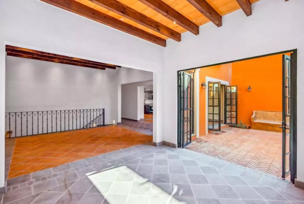 Villa Picasso — photo 10 of 10