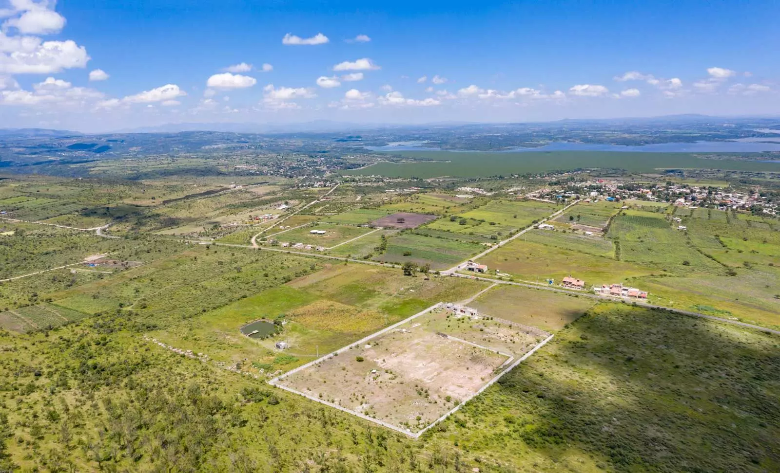 Marcos de Begoña Lot — photo 6 of 10