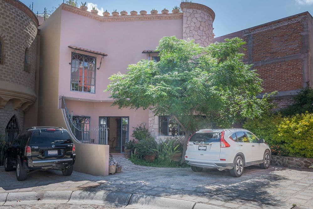 Casa Tranquila — photo 1 of 10