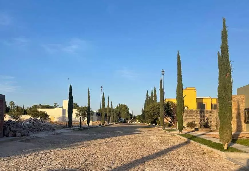 Terreno Bosques De Atotonilco — photo 9 of 10