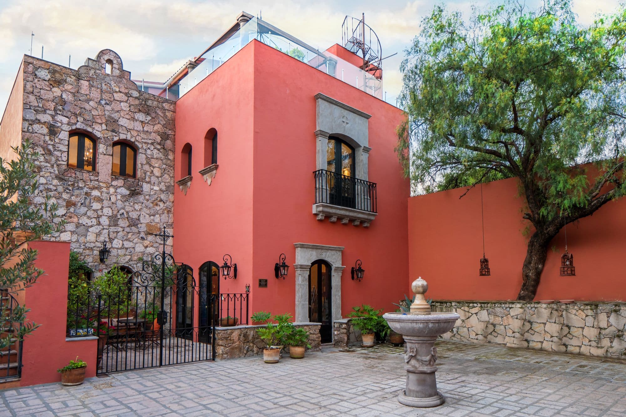 Casa Paraiso — photo 1 of 10