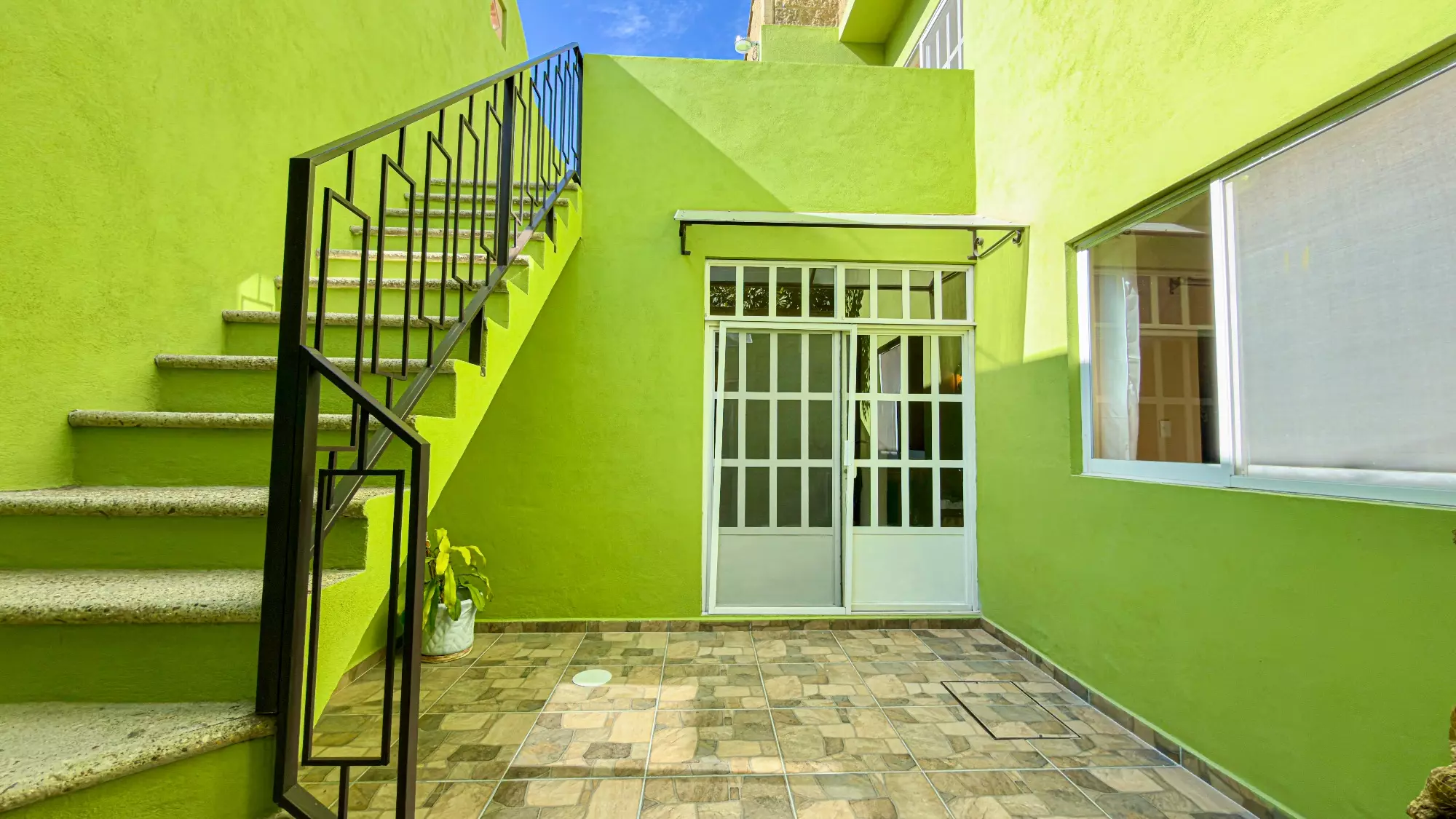Casa Gloria — photo 8 of 9