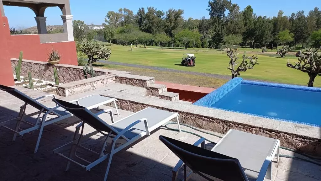 Casa en Renta Club de Golf Malanquin — photo 3 of 10