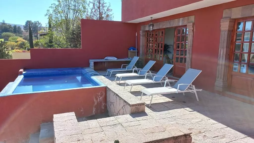 Casa en Renta Club de Golf Malanquin — photo 2 of 10