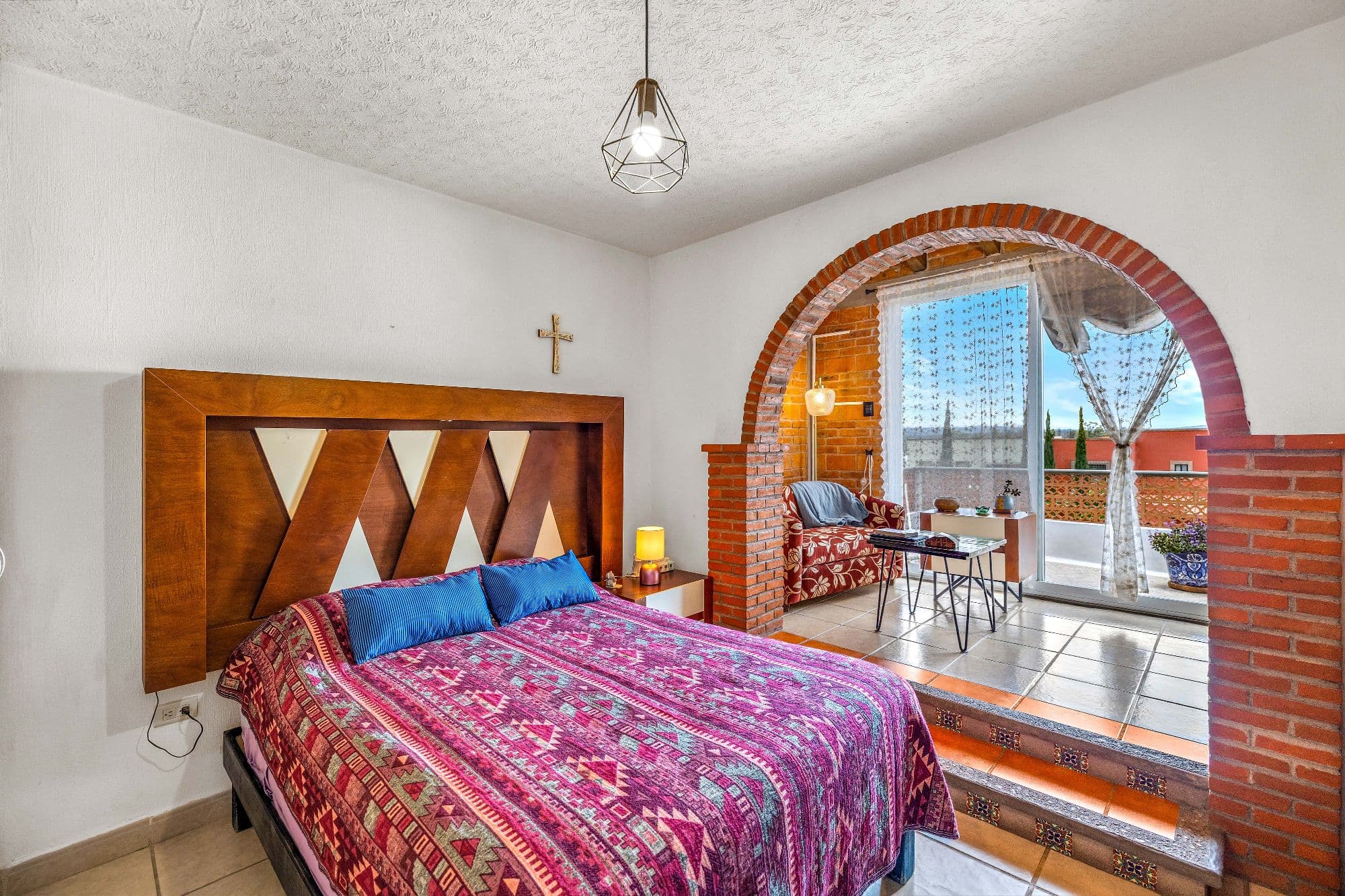Casa Calle Llano 62 — photo 7 of 10