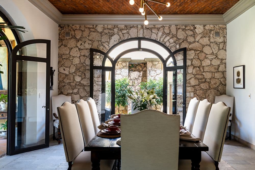 Casa Bella — photo 7 of 10