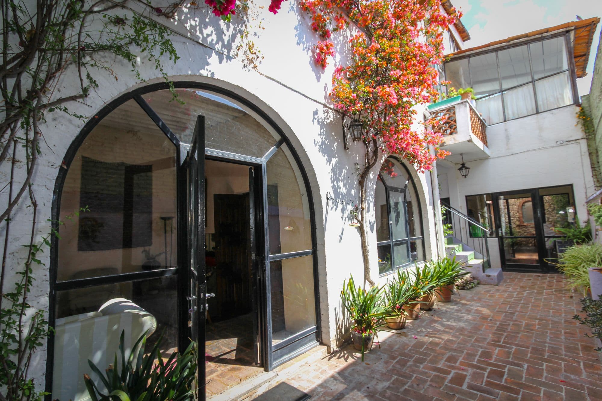 Casa Carol — photo 1 of 10