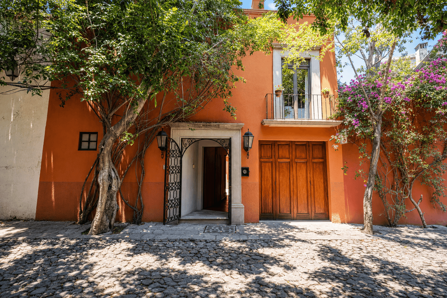 Casa Gibson — photo 1 of 10