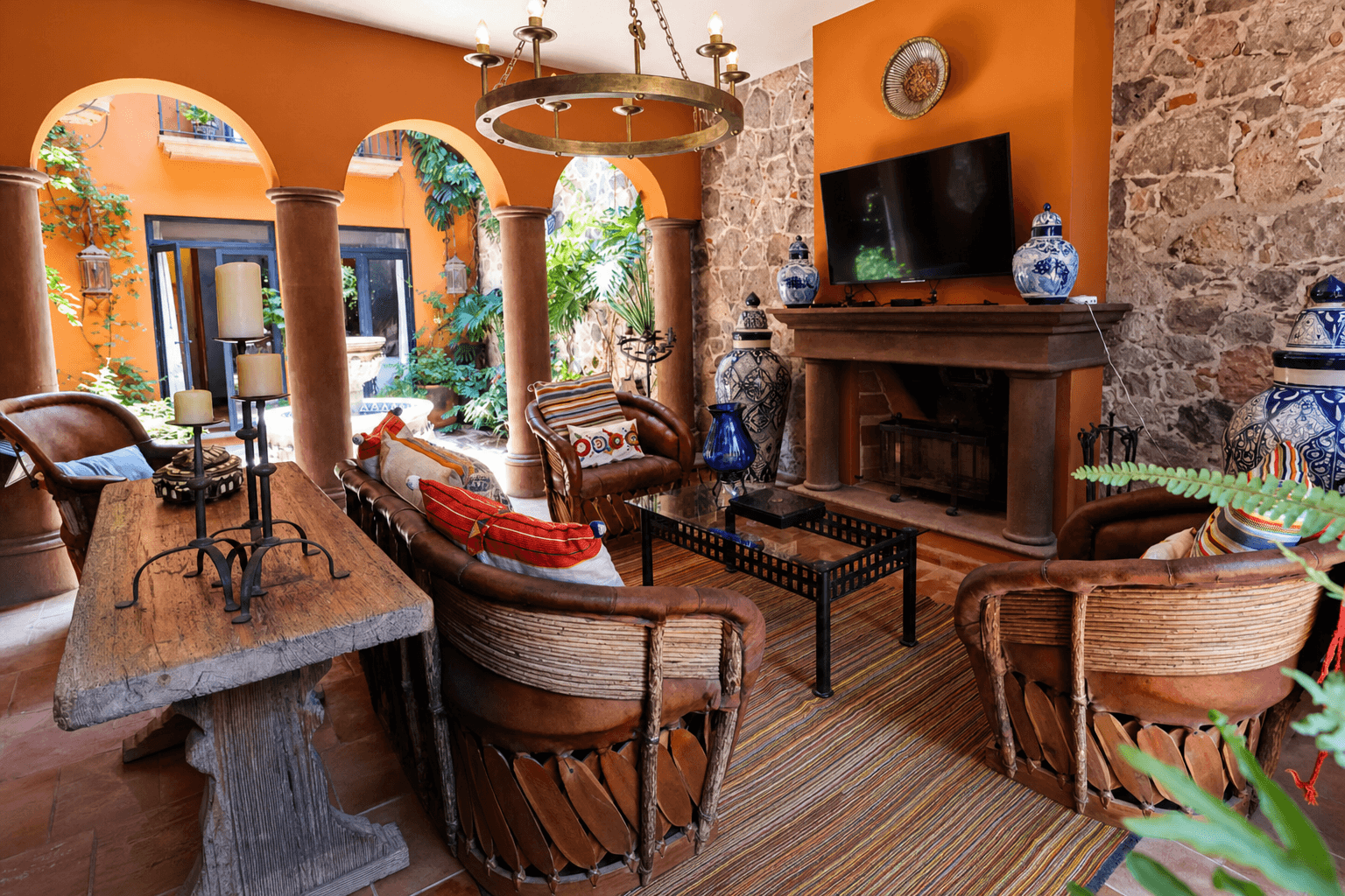 Casa Gibson — photo 4 of 10