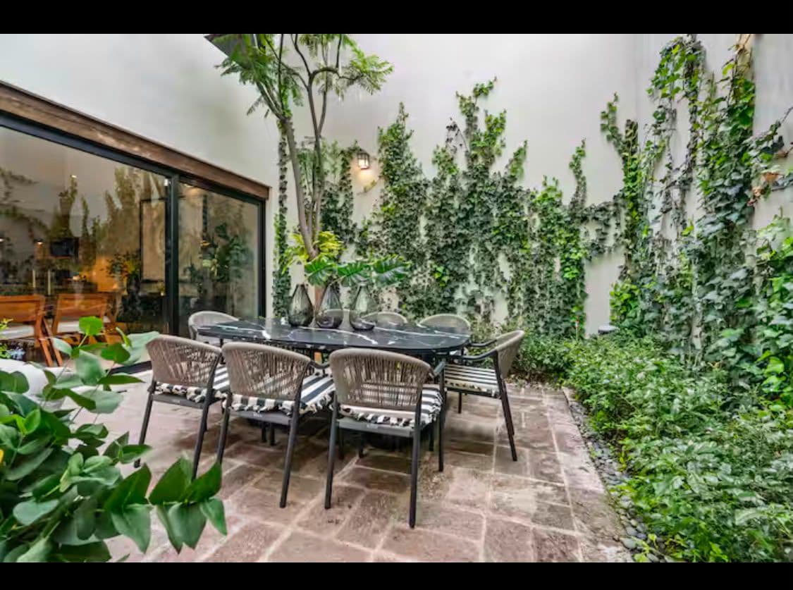 Boutique La Maria — photo 6 of 10