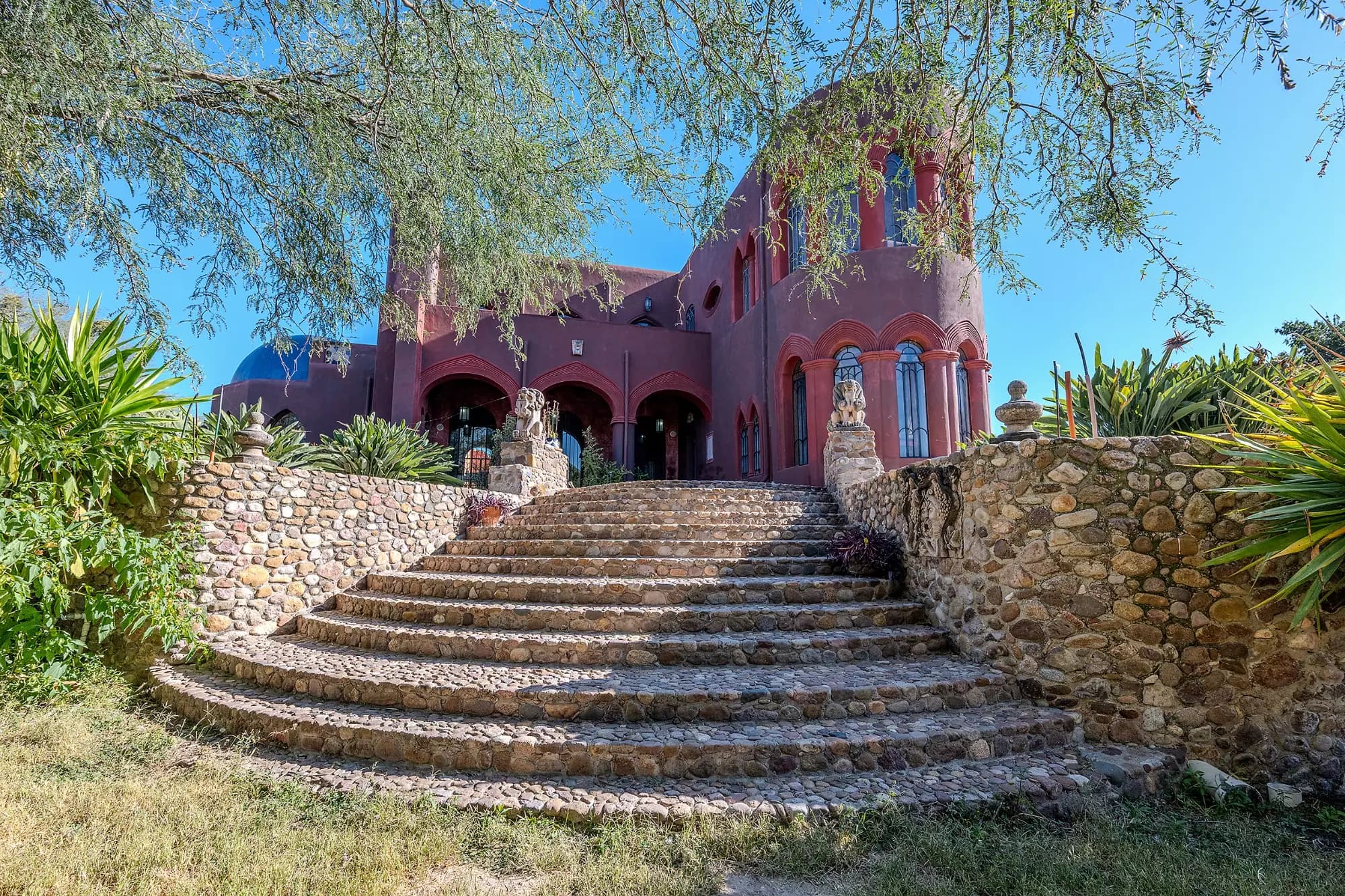 The Petite Castle